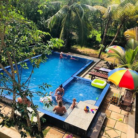 Jungle Restaurant And Villa Unawatuna Exterior photo