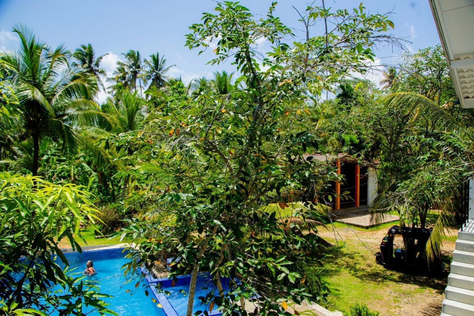 Jungle Restaurant And Villa Unawatuna Exterior photo
